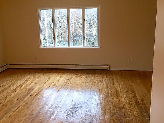 2nd floor living room