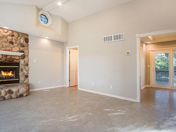 5th image of 2128 S 17th St