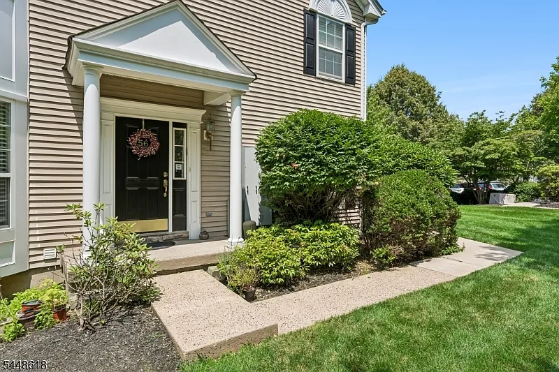 3 bed, 3.5 bath, $4,800 — Photo 2