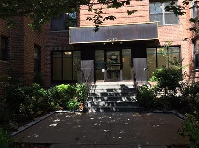2nd image of 2212 Plumb 1st St APT 6F
