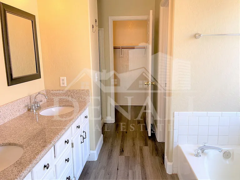 3602 E Windmere Dr — Photo 13