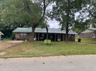 1013 N 1st St UNIT B, Opelika, AL 36801