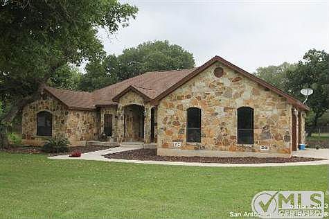 2nd image of 386 Rosewood Dr