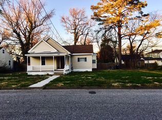 368 Catalpa Ave, Hampton, VA 23661