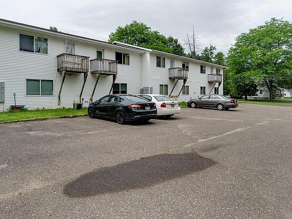 4th image of 305 22nd Ave E #A