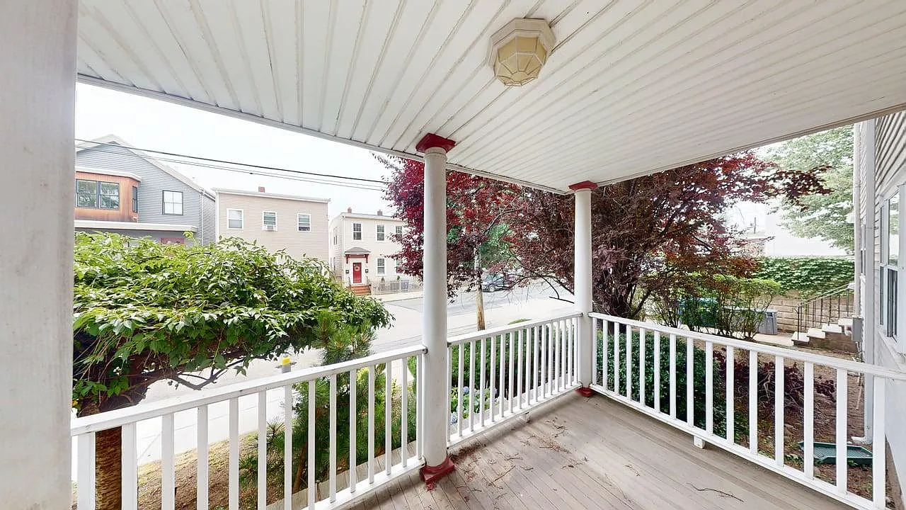 2 bed, 1013 sqft, $2,800 — Photo 1
