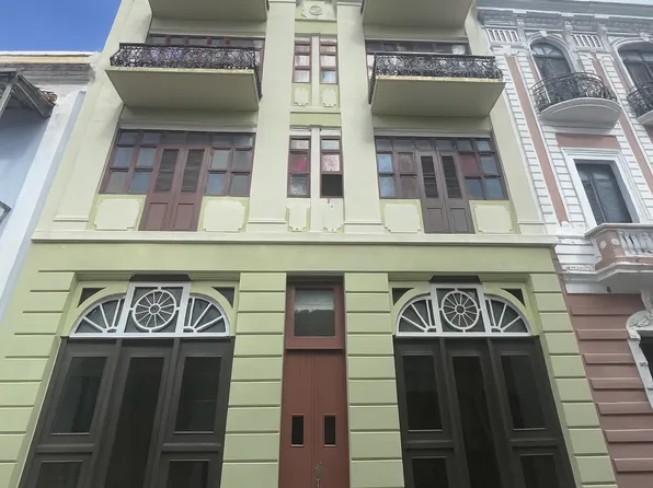 351 Calle Fotaleza #8, San Juan, PR 00901