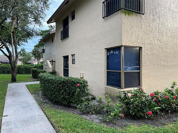 2nd image of 3879 Cocoplum Circle #3503