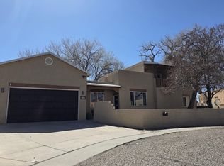 1528 Sunset Farm Rd SW, Albuquerque, NM 87105