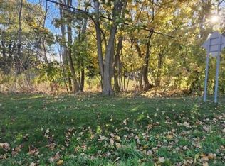 3278 W Lake Rd, Wilson, NY 14172