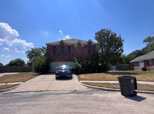 610 Juniper Dr, Arlington, TX 76018