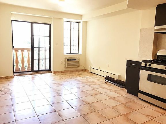 2nd image of 2454 37th St APT 2R