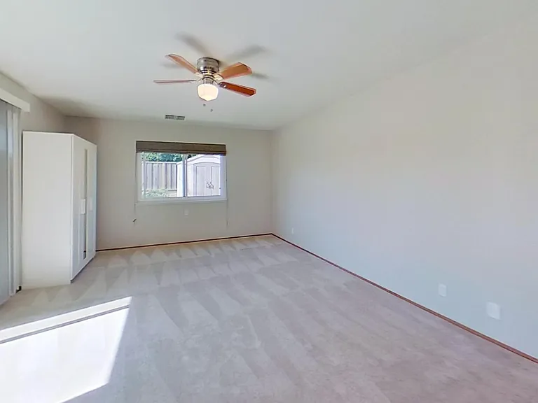 3713 Justine Dr — Photo 21