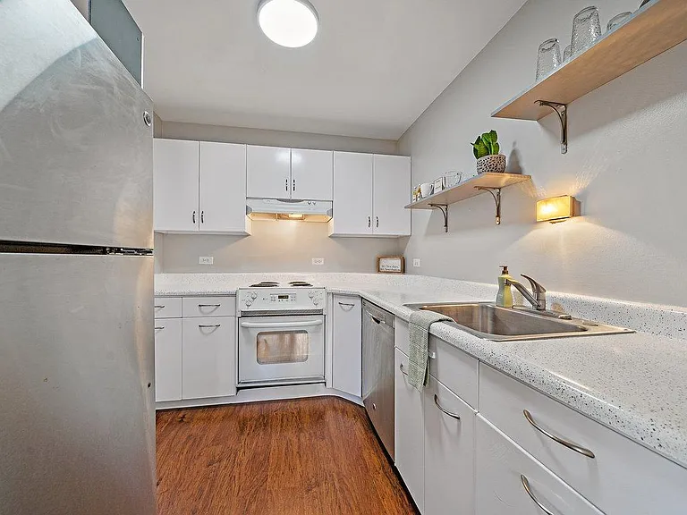 855 N Pennsylvania St #415 — Photo 18