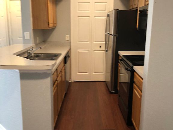 2nd image of 13102 Mulberry Park Dr APT 922