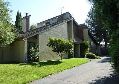 1st image of 2100 Cedarwood Dr