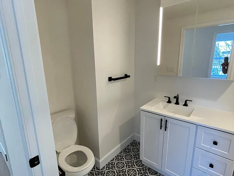 75 Florida Ave NW #3 — Photo 17