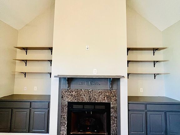 5th image of 2142 Braselton Dr