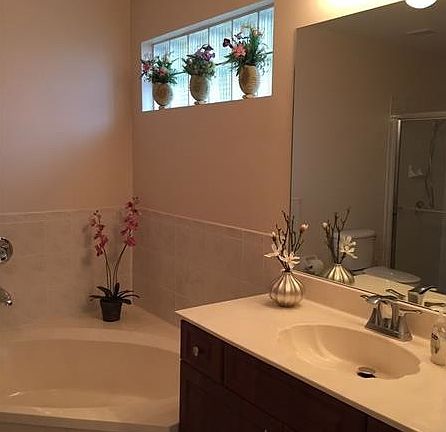 3rd image of 116 Danielle Ct