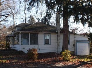 3 Peach Lake Dr, North Salem, NY 10560