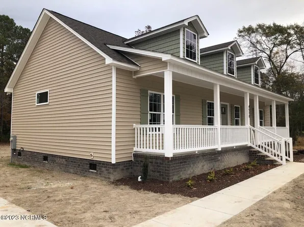 4510 Sharp Point Road, Fountain, NC 27829