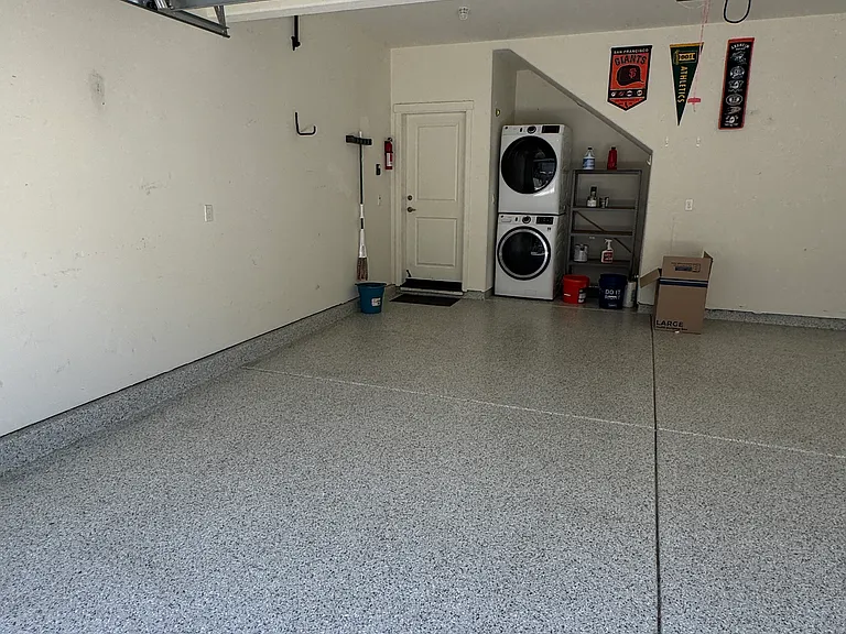 4103 Liverpool St — Photo 22