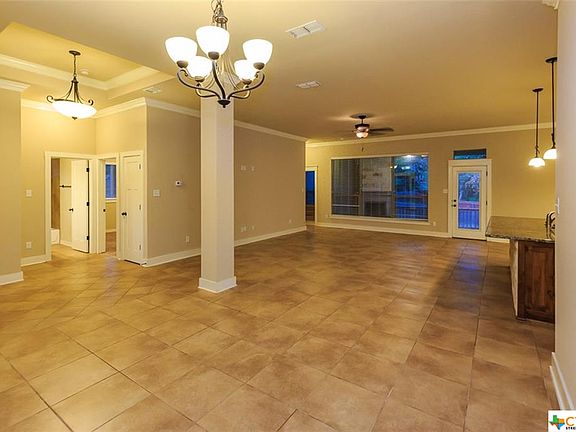 5th image of 1804 Green Haven Dr