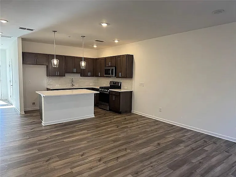 6108 Vaughnmere Way — Photo 21