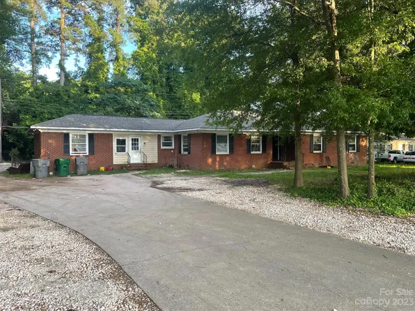 2318 Rama Rd, Charlotte, NC 28212