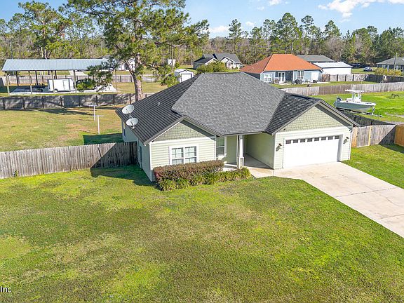4th image of 15054 SW 94TH Circle