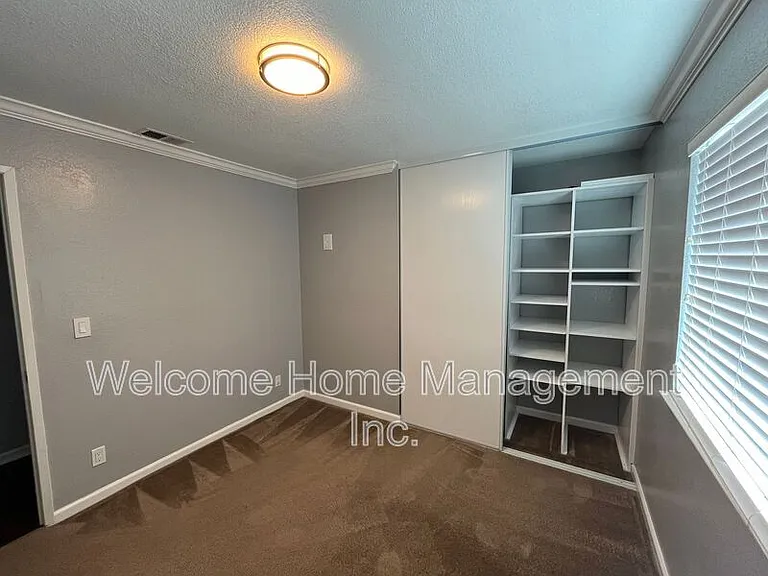 30726 Wainwright Ct — Photo 24