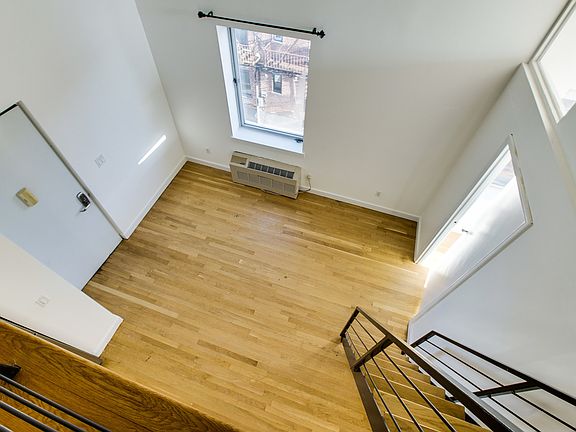 5th image of 342 Eldert St #E317