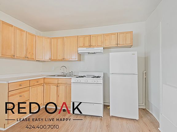 4th image of 615 3/4 N Rossmore Ave #204