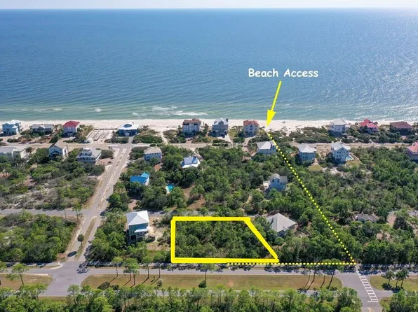 2048 Pelican Ct, Eastpoint, FL 32328