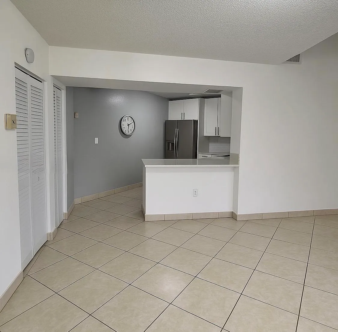 Building Photo - 9715 Fontainebleau Blvd #310