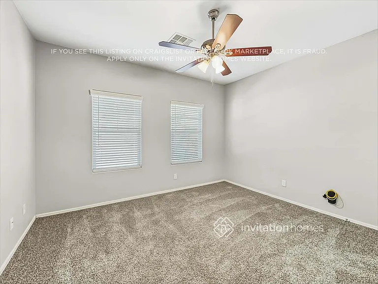 21167 W Cypress St — Photo 14