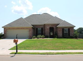 171 Rhodes Ln, Canton, MS 39046