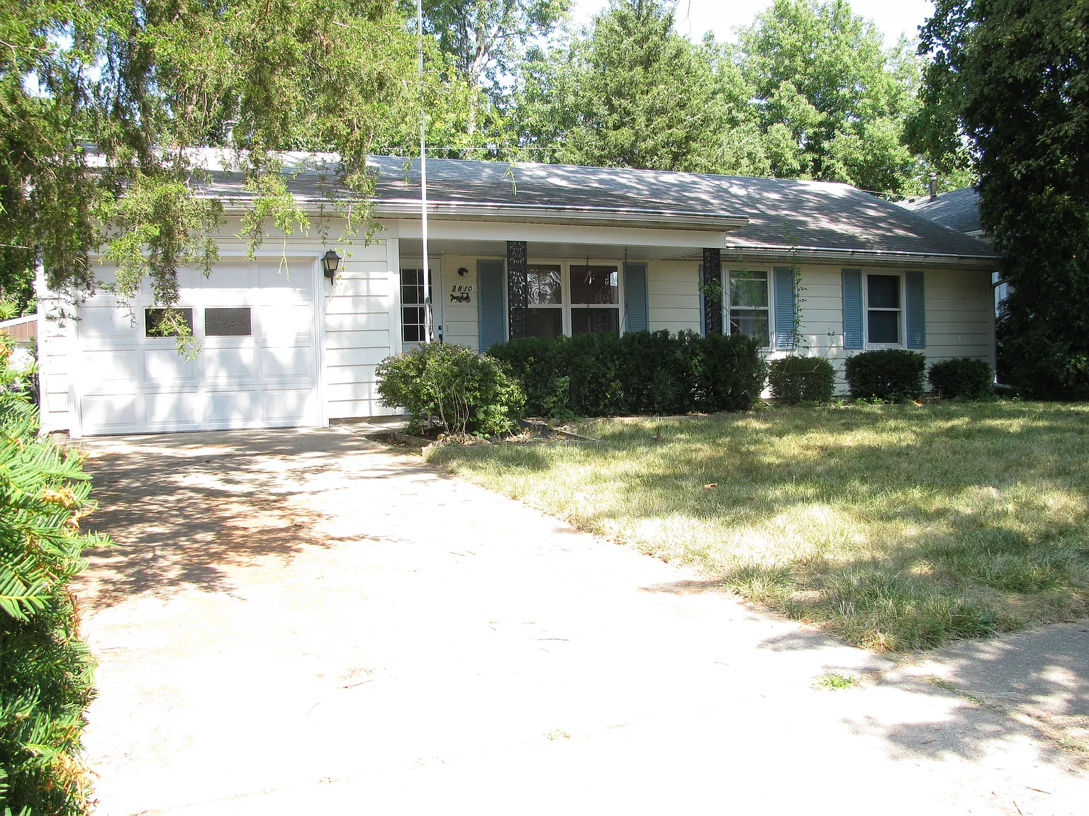 2810 W William St photo 1