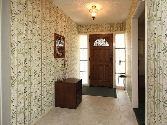 4th image of 4287 N Thorne Ave