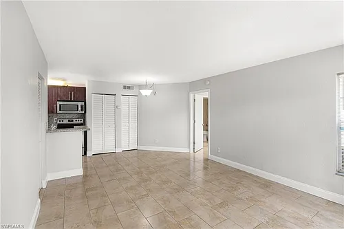 185 Santa Clara Dr #13 Photo 1