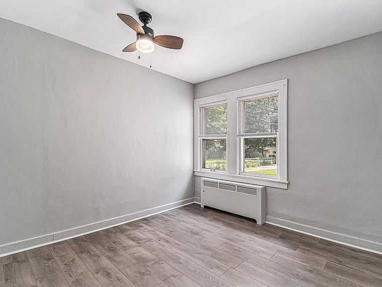 508 Parkdale Ave — Photo 12
