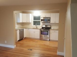 26 Elmhurst Cir, West Hartford, CT 06110