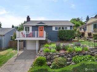 2321 W Bertona St, Seattle, WA 98199