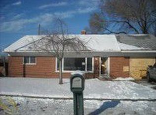 15899 E Eleven Mile Rd, Roseville, MI 48066