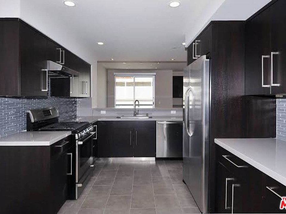 1st image of 1666 Greenfield Ave #202