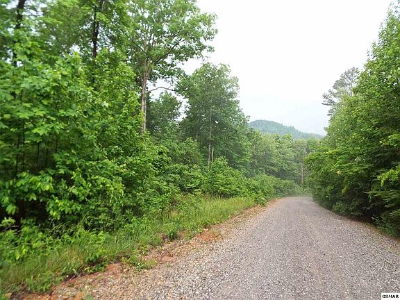 4th image of 520 Eagle Mountain Rd Lot 7