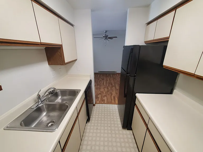 Orchard Village Apartments — Photo 56