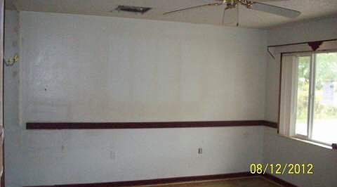 3rd image of 2981 Hickory Ct