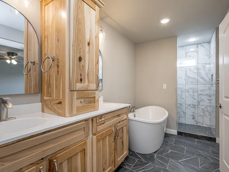5416 Heath Ct — Photo 36
