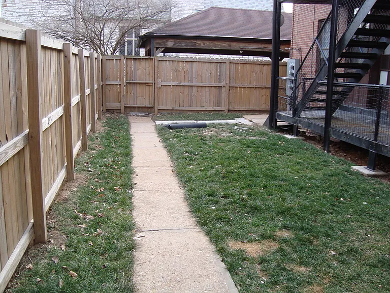 6452 Alamo Ave — Photo 52